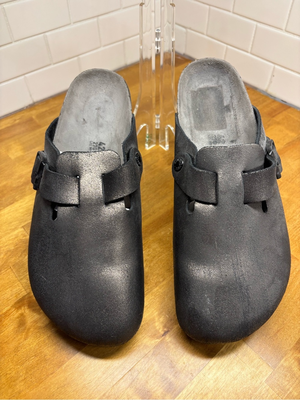 Birkenstock Boston Metallic Black Leather Clogs EU 42 Women 11/ Men 9